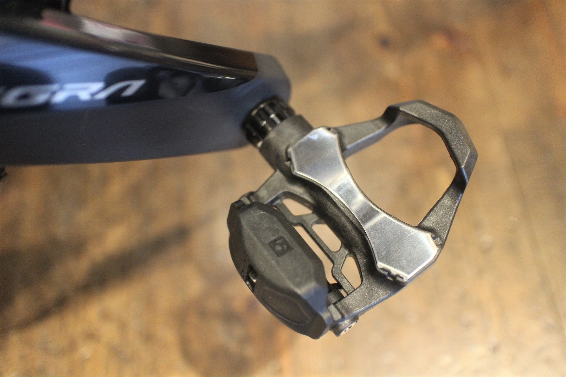 ボントレガーから軽量ロードバイク用ペダルが新登場！ | BRENDA仙台南