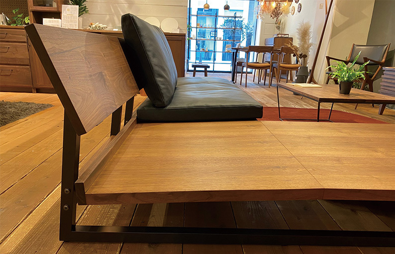 FREX- 時代が追いついた、20年前のデザインとは思えないソファ｜Bridge