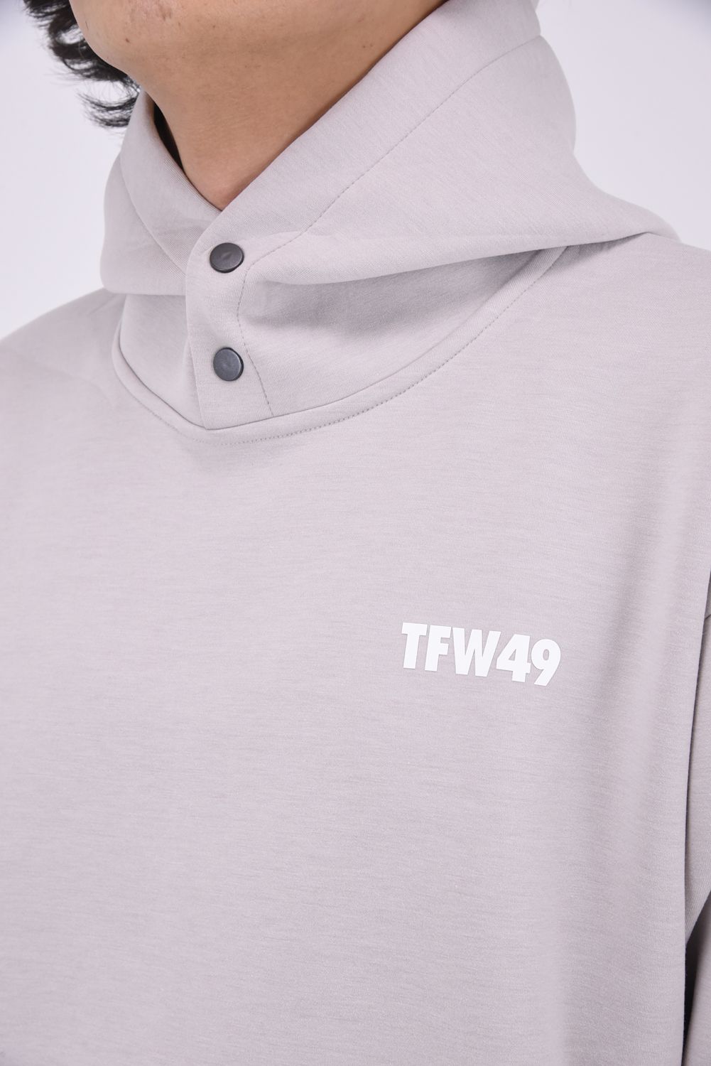 TFW49 - CARDBOARD MATERIAL HOODIE / ダンボールニット プルオーバー