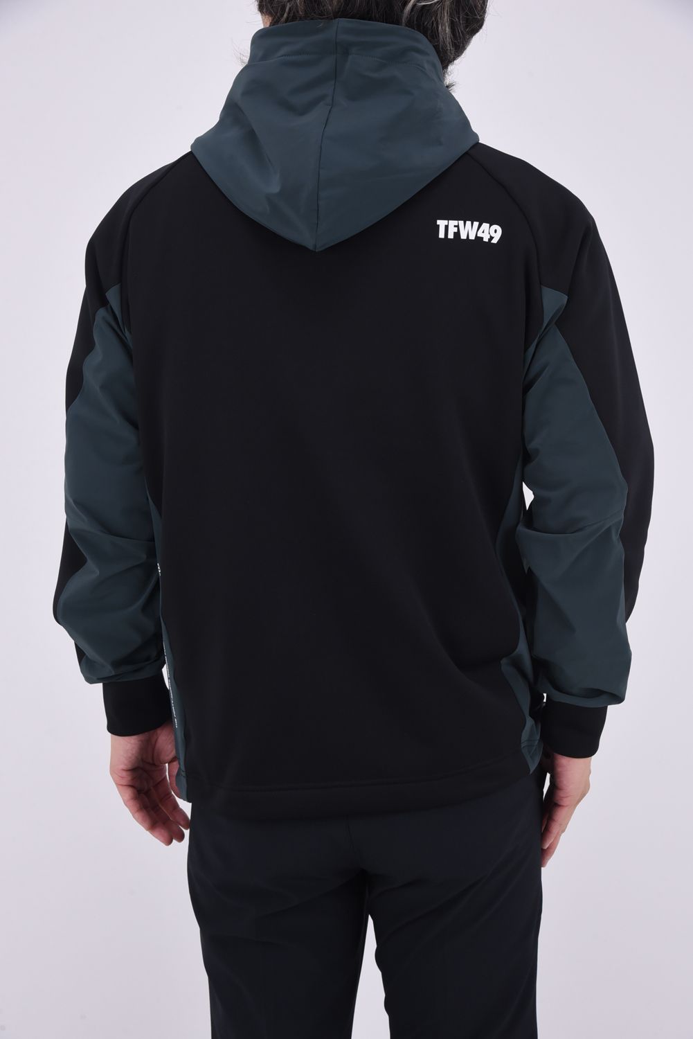 TFW49 - COMBINATION HOODIE / ハーフジップ プルオーバーフーディー