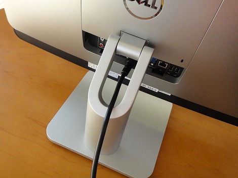 パソコン徹底比較購入ガイド/Inspiron One 2330レビュー(1)触ってき