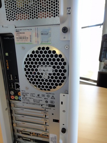 DELL Studio XPS 9100レビュー:筐体内部をチェック/パソコン徹底比較