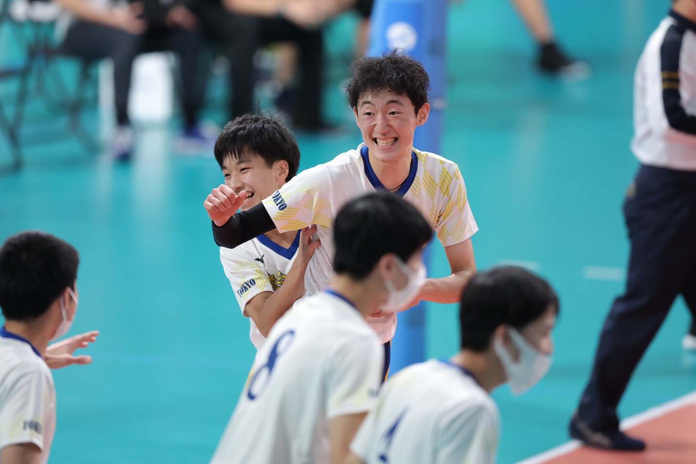 エース対決を制した駿台学園が準決勝進出【春高2023】 | 月バレ.com