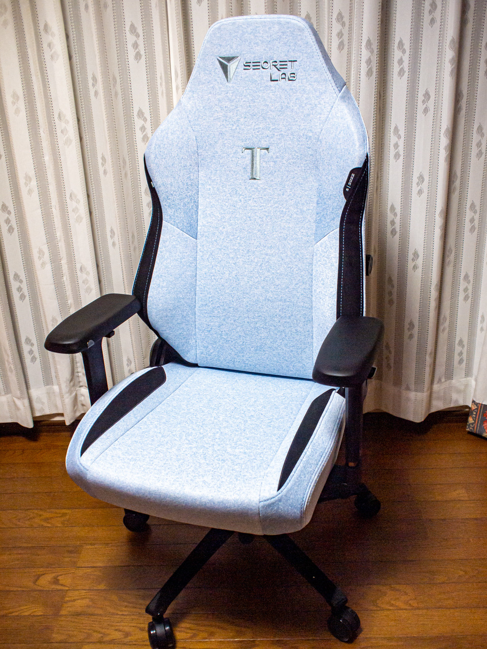 細かい調整機能には大満足の“ザ・ゲーミングチェア”「Secretlab TITAN