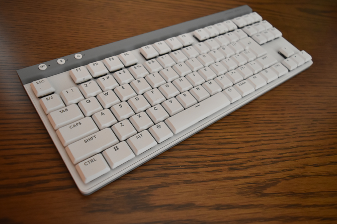 新モデル試用】ロジクールより無線ゲーミングキーボード「G515」、軽量