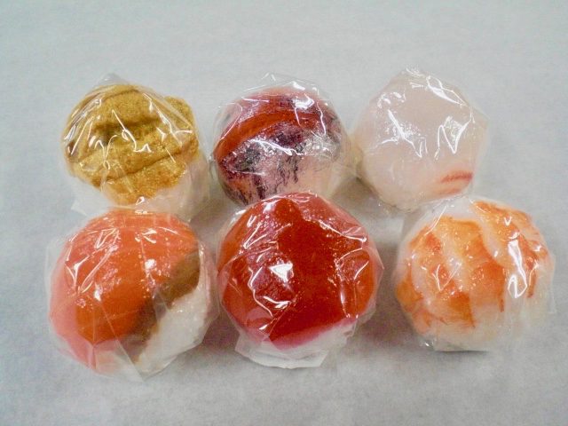 浅草限定新商品「手毬寿司マグネット」 | 元祖食品サンプル屋