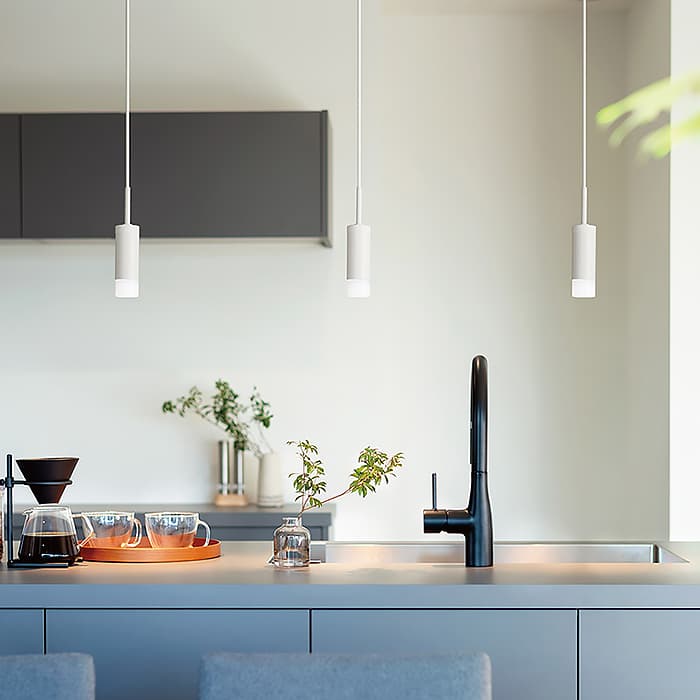 ホワイト×乳白 調光対応 ダクトレール用 ペンダントライト｜照明の