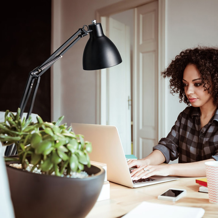 Z-00N ブラック・60W相当 電球色 クラシカルモデル デスクライト｜照明