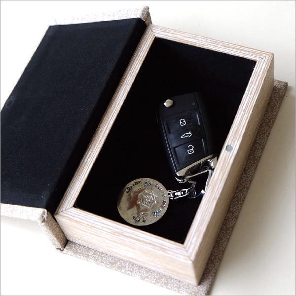 小物入れ 本型 ブック型 おしゃれ 洋書 かわいい 収納ボックス 小さめ