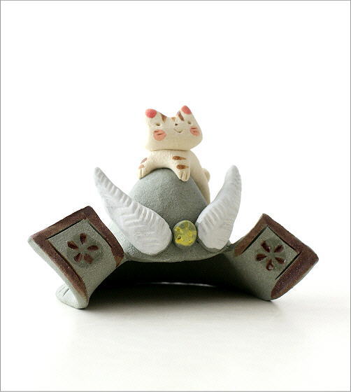 五月人形 コンパクト 陶器 おしゃれ 置物 オブジェ 兜 兜飾り ねこ 猫