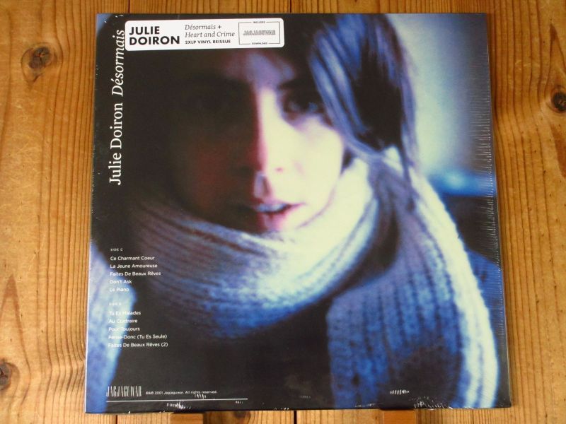 カナダのSSW兼ギタリストのジュリードワロンによる名作2タイトルを