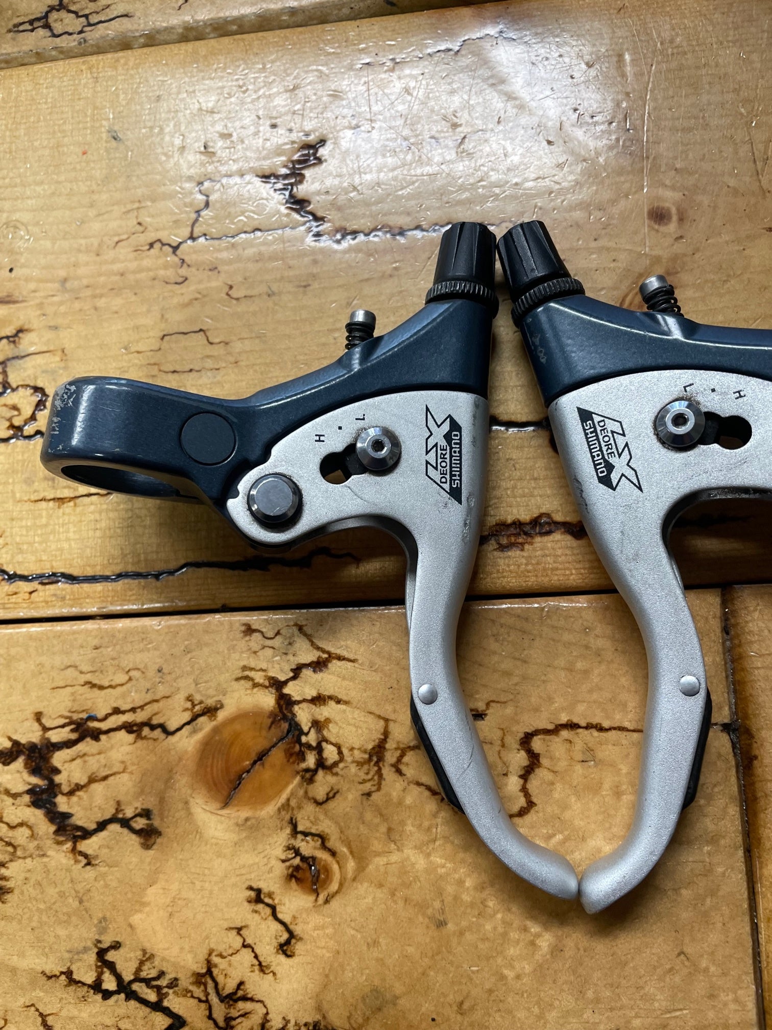 Shimano Deore LX BL-M570 Brake Lever Set – Gringineer Cycles