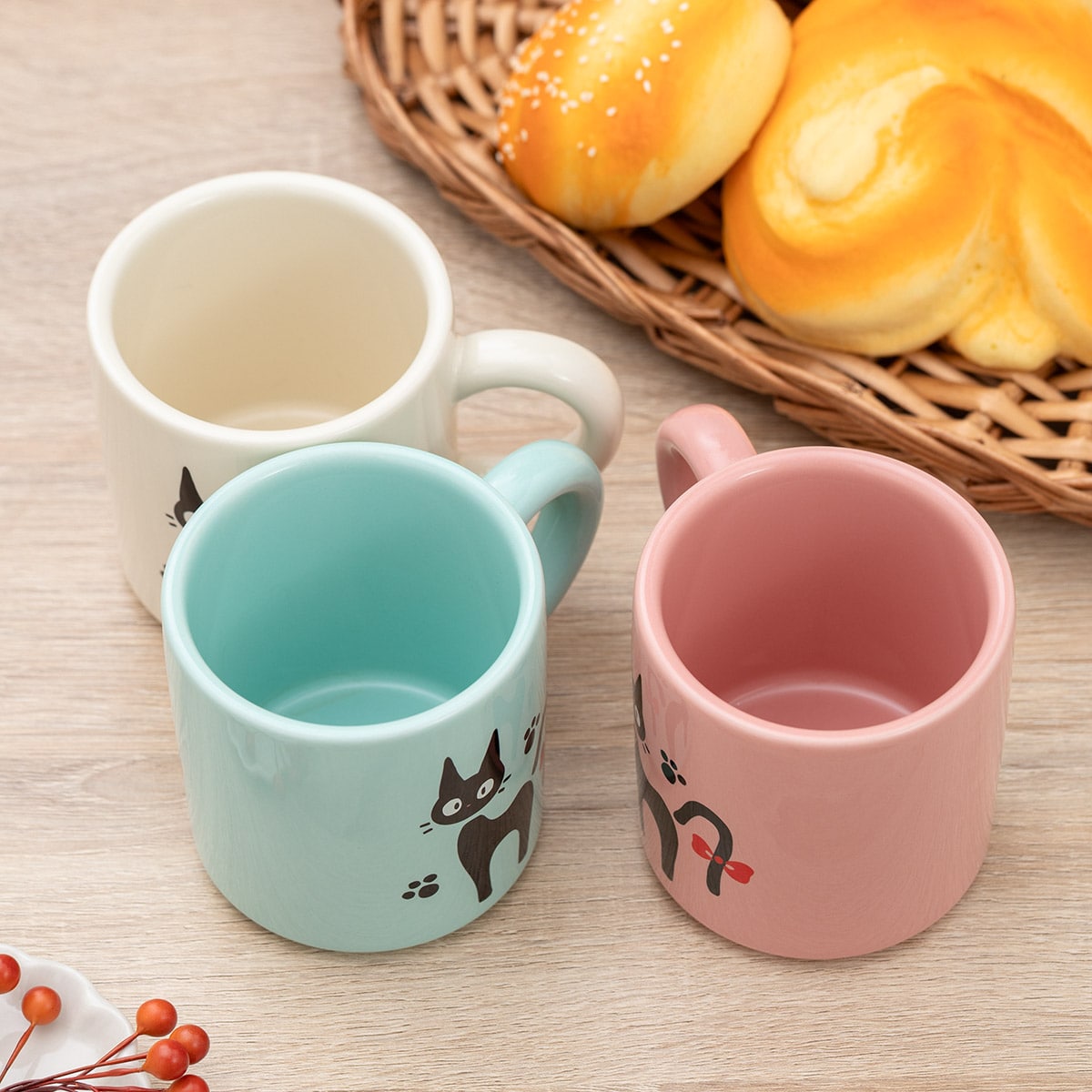 Donguri Closet】魔女の宅急便 ジジのマグカップ ピンク | どんぐり