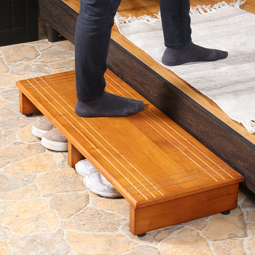 木製 踏み台 LS-H004 (株)アイピーシー 木製踏台 高さ120mm