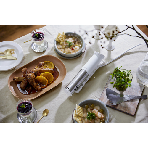 低温調理器 LTC-04-W アイリスオーヤマ 便利調理家電 オフホワイト