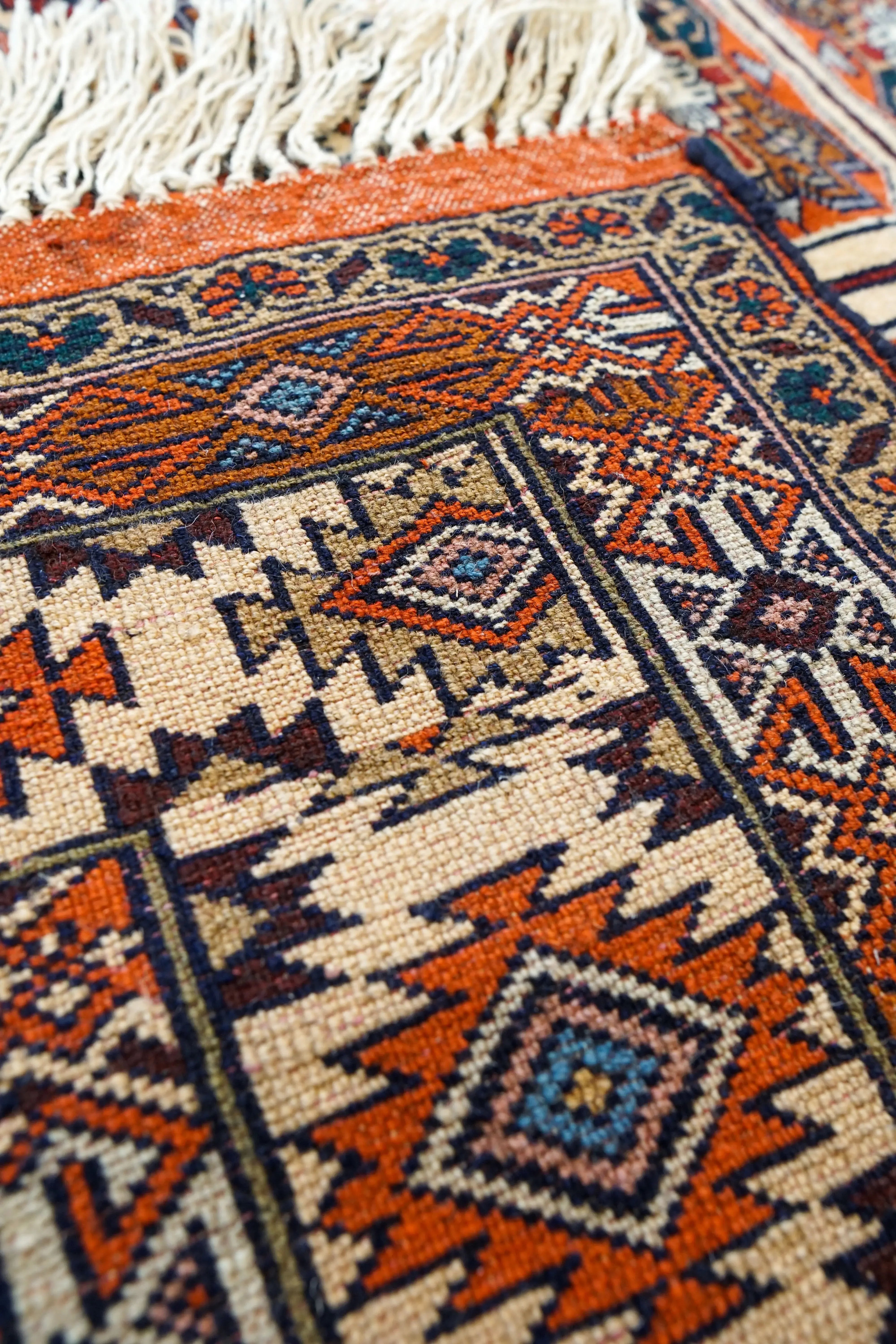 174×120cm トルクメン ボハラ 手織り絨毯 - Decorworks