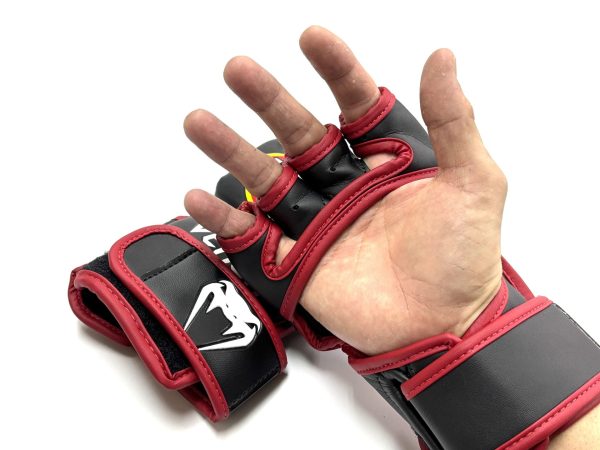 新作のオープンフィンガーグローブを販売開始! | DEEP & DEEP JEWELS