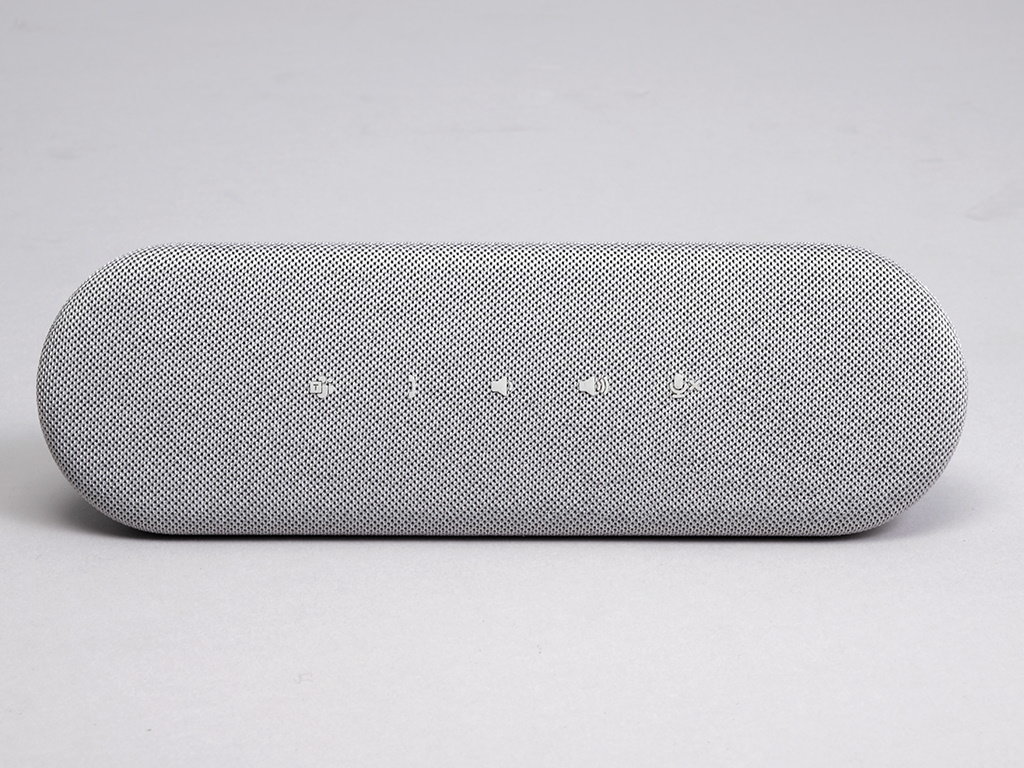 WEB会議をさらに快適に | Dellのノイズキャンセリングスピーカー