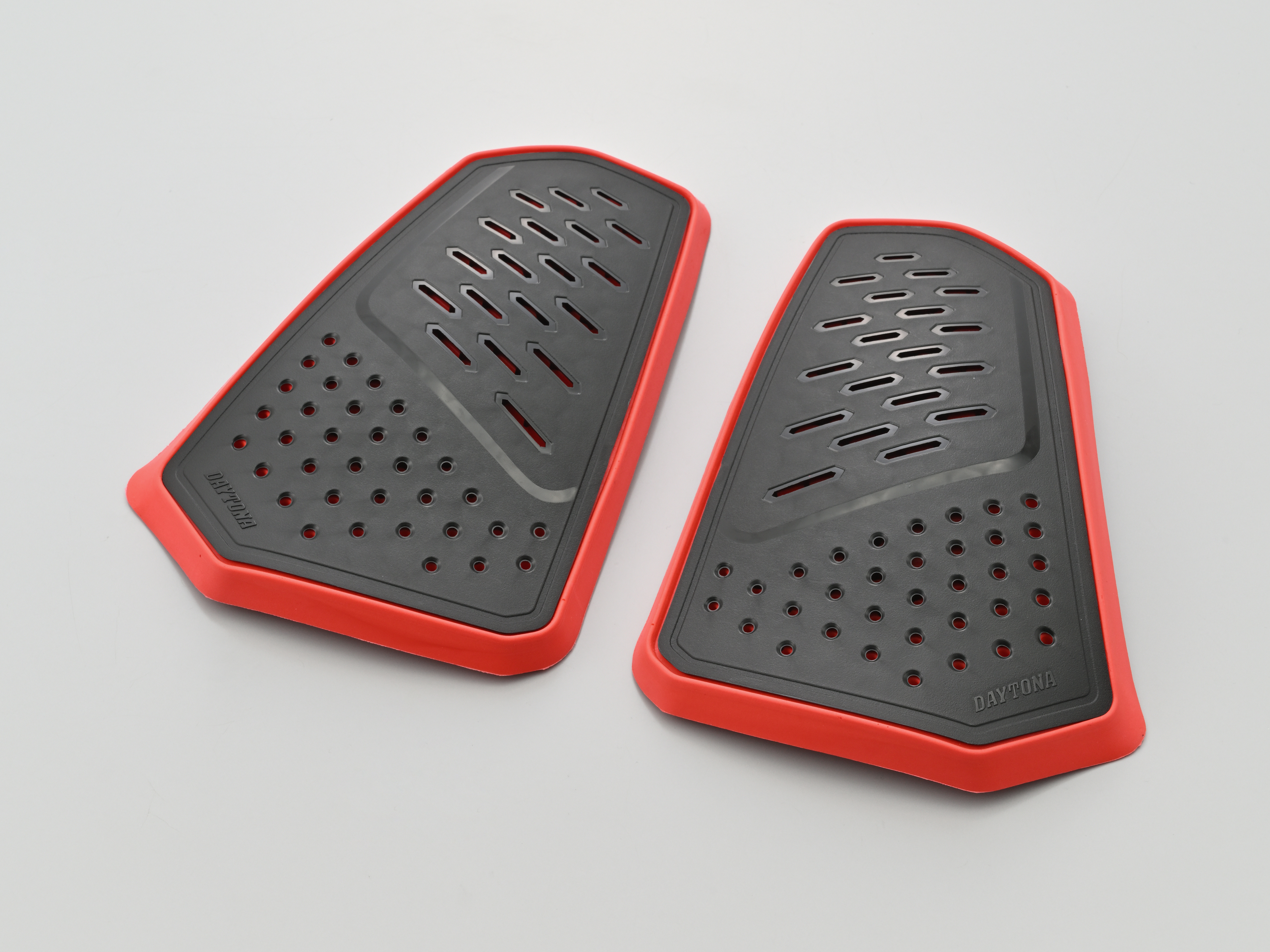 DP-010 デュアルシールドプロテクター 胸部/セパレート｜株式会社デイトナ