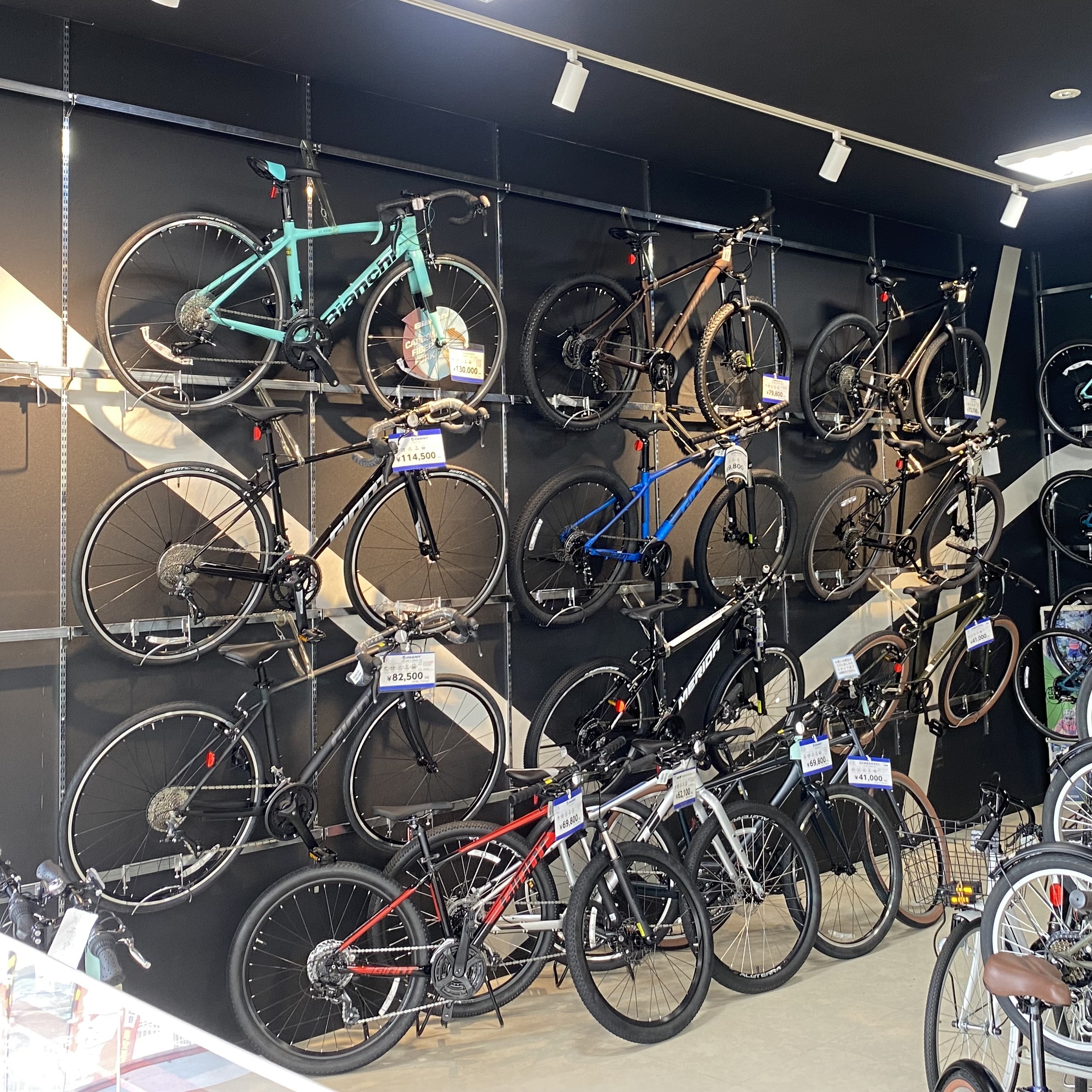 ACORDE クロスバイク パンクあり 茨木市 手渡し 防犯登録譲渡 近場配達