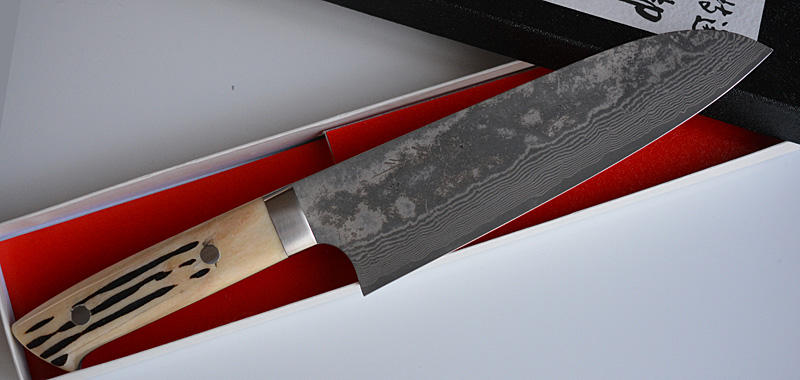 越前打刃物佐治作。福井県越前の刃物職人、佐治武さんが作っている包丁