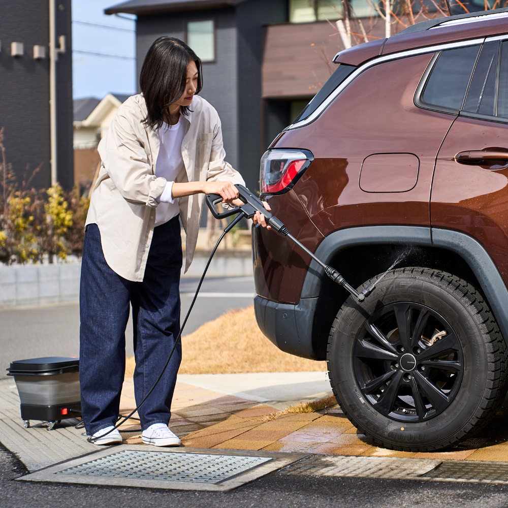 dショッピング |コードレス高圧洗浄機 アクアインパクト スペシャル