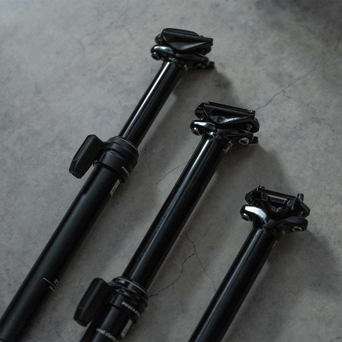 CROSS SECTION パワーポールドロッパーシートポスト 内装式