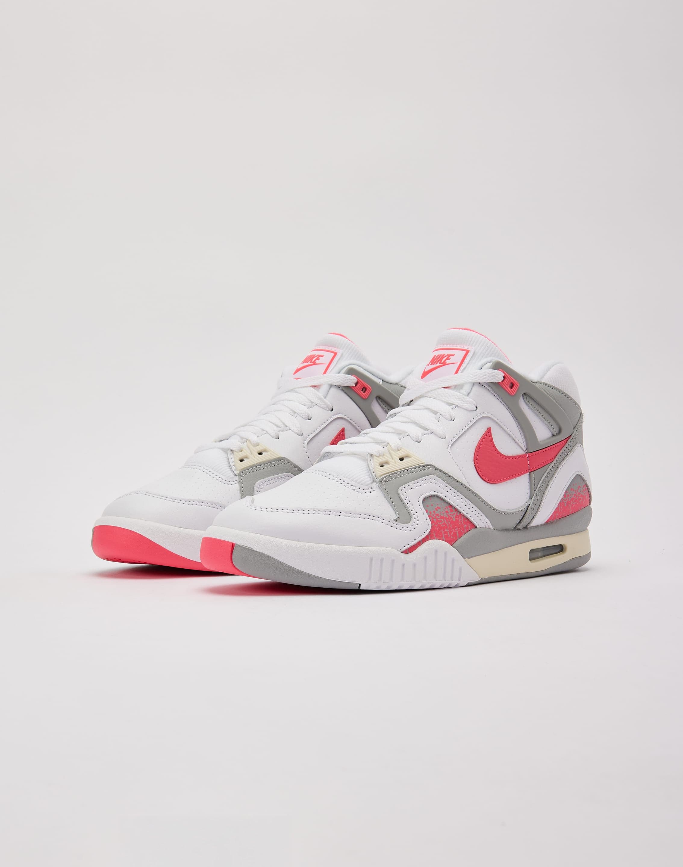 Nike Air Tech Challenge 2 – DTLR