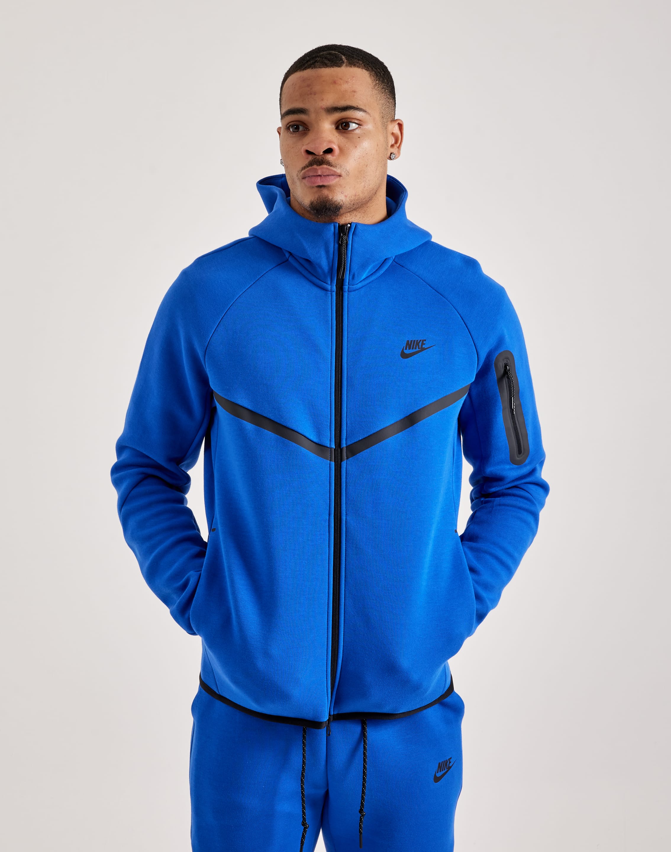 Nike Tech Fleece Windrunner Full-Zip Hoodie – DTLR