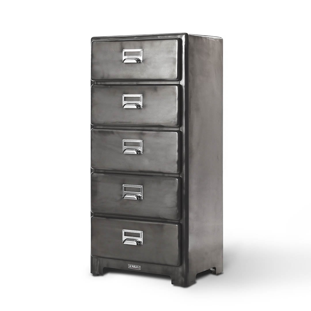 オールドアメリカンなキャビネット｜時代を越えても劣化することのない