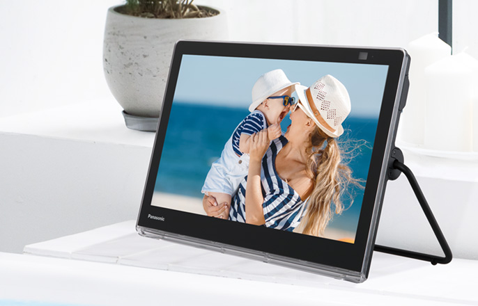 e-TREND｜パナソニック UN-10E11-W [10V型ポータブル地上・BS・110度CS