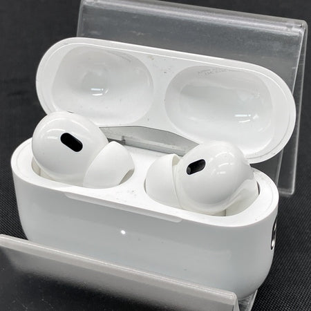 Apple 【中古】MagSafe充電ケース(USB-C)付きAirPods Pro(第2世代