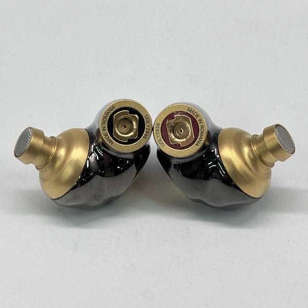 Meze Audio 【中古】ADVAR（ケーブル欠品）【秋葉原】 – e☆イヤホン