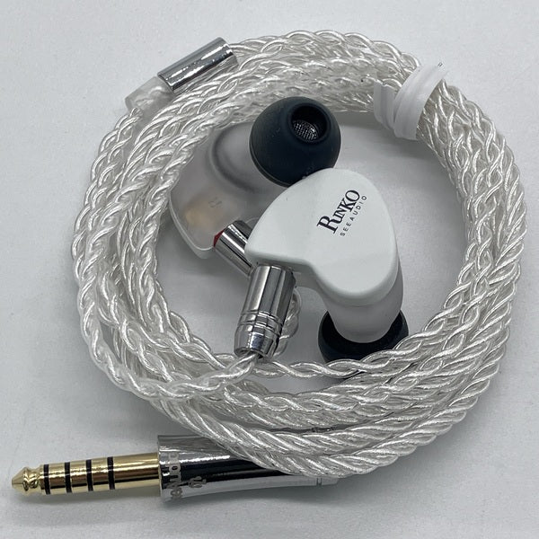 See audio 【中古】Rinko White 日本向け4.4mmバランスプラグ仕様