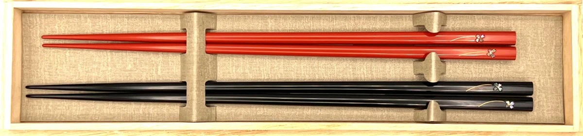 送料無料】輪島塗 クローバー細箸 夫婦箸セット【桐箱入】 - お買い物