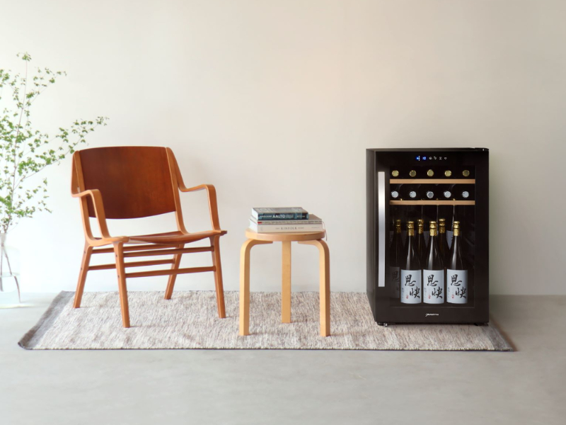 m*i様 ワインセラー CG-C30W 30本収納 デバイスタイル CG-C30W 【右