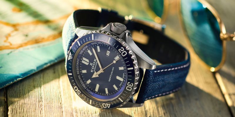 ネプチュニアン オートマティックSafari Lounge別注モデルが登場