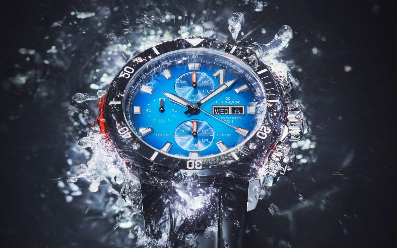 ブランド初のベゼルロック機能を備える『クロノオフショア 1』を11月25