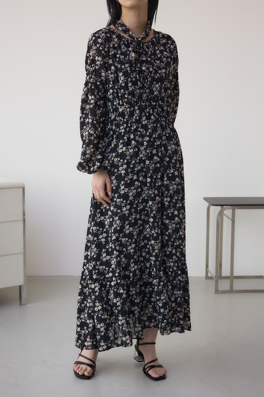 AZUL BY MOUSSY | シアーチェックフラワー柄ワンピース (ワンピース