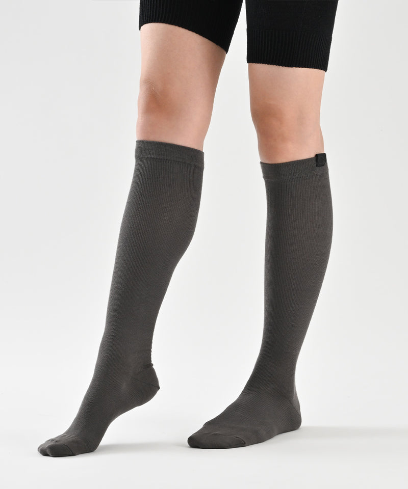 温labo】コットン着圧ソックス2足組 - UNDY wardrobe