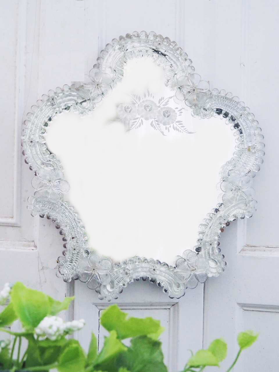 お花がいっぱい ムラーノガラスミラー - 薔薇と天使のアンティーク