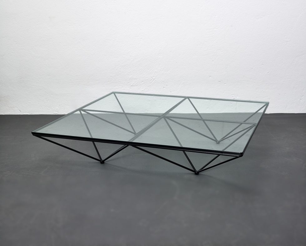 Alanda coffee table by Paolo Piva for B&B Italia 1979 – Espacemoderne