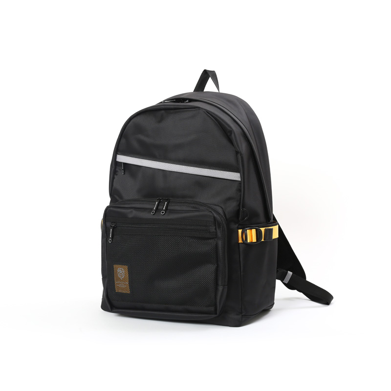 EVANGELION x MOUSTACHE】デイパック/初号機: ファッション