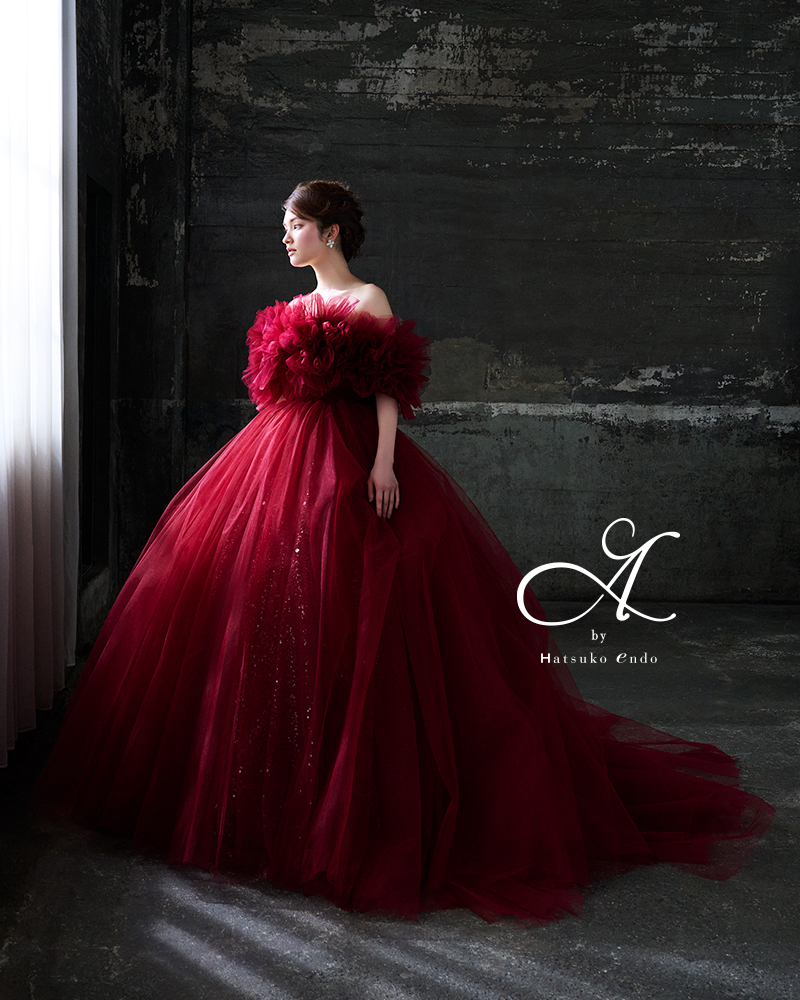 新作ドレスの発表をいたしました | EVERS【エヴァーズ】｜大分県下最大