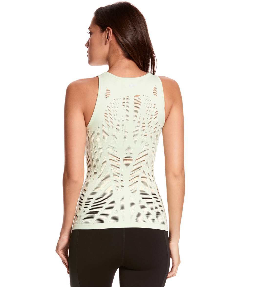 Alo Yoga Vixen Fitted Yoga Tank Top at YogaOutlet.com - Free