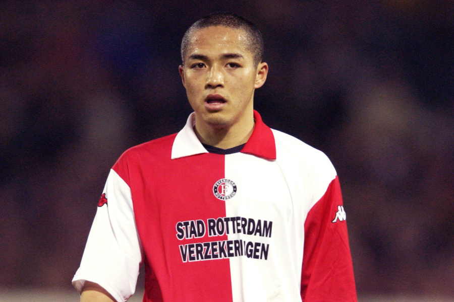 小野伸二、オランダ紙の