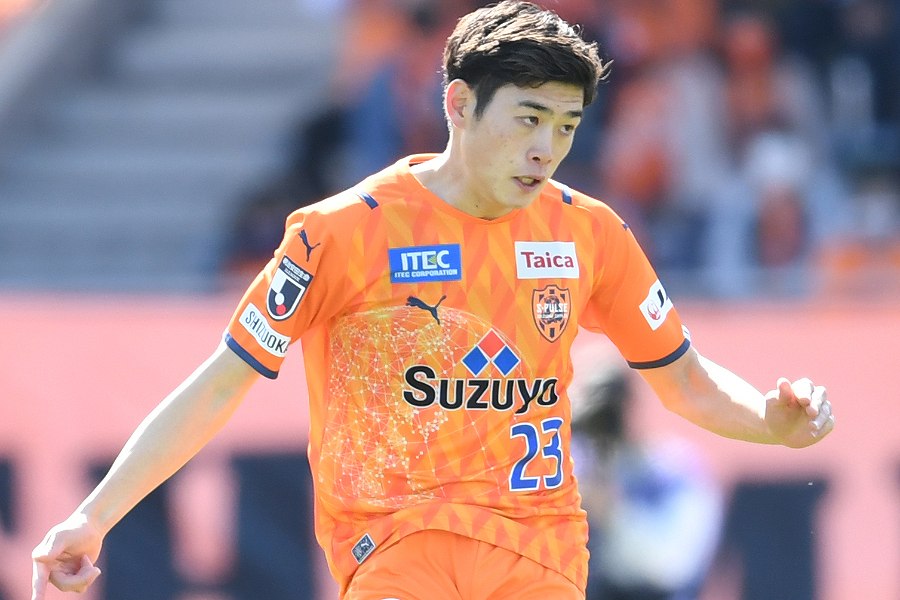 どうして…」 清水MFが