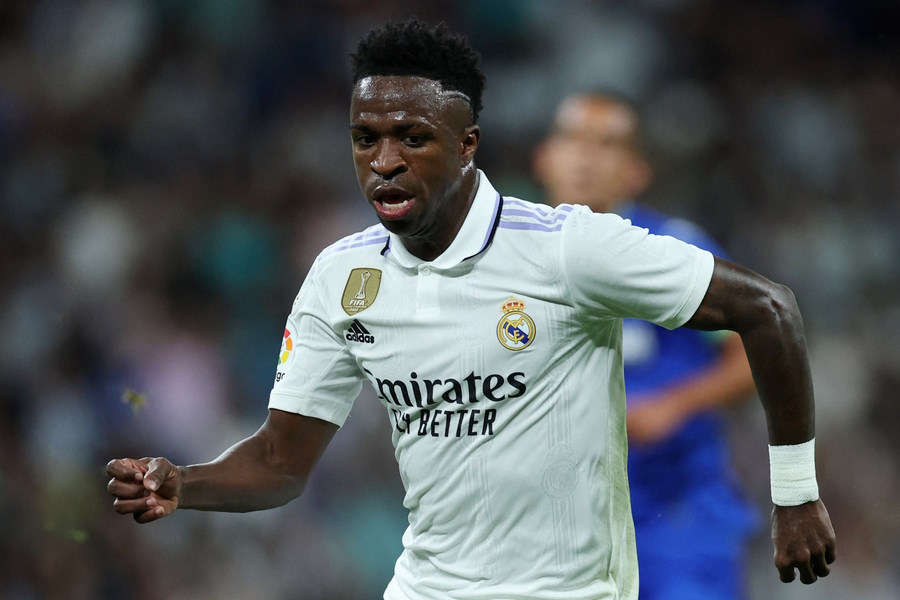 人種差別被害のヴィニシウス、レアルでキャリア続行へ 現地報道「新た