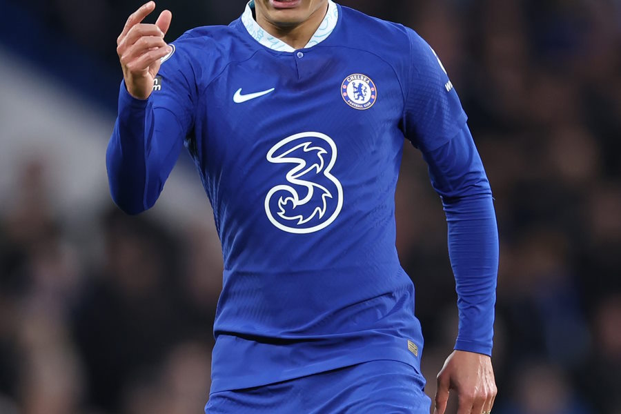 史上最高のキット」 チェルシー新ユニデザインが反響、クラシックな1着