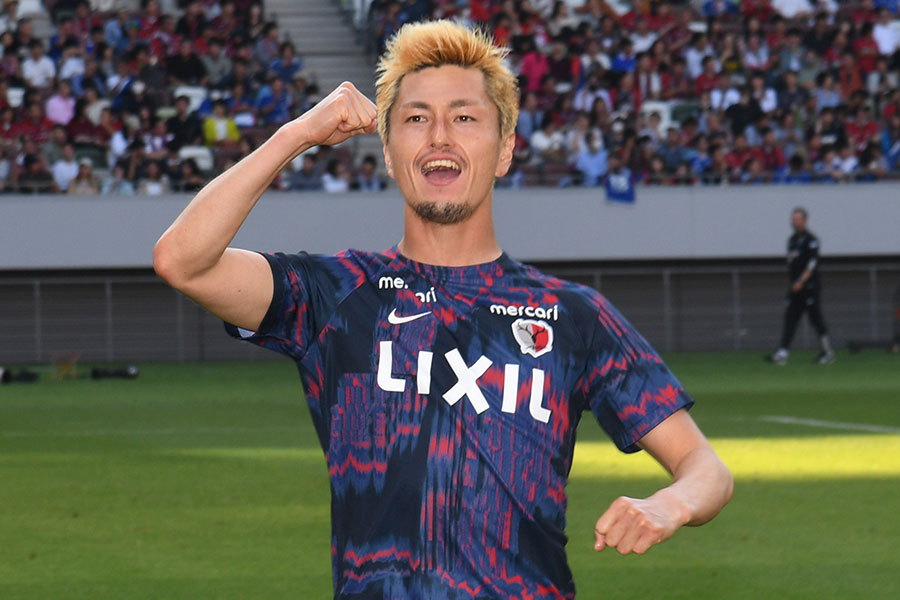 豪快弾の鈴木優磨へ「もう一回言っておきますか」 一発退場の反省姿に